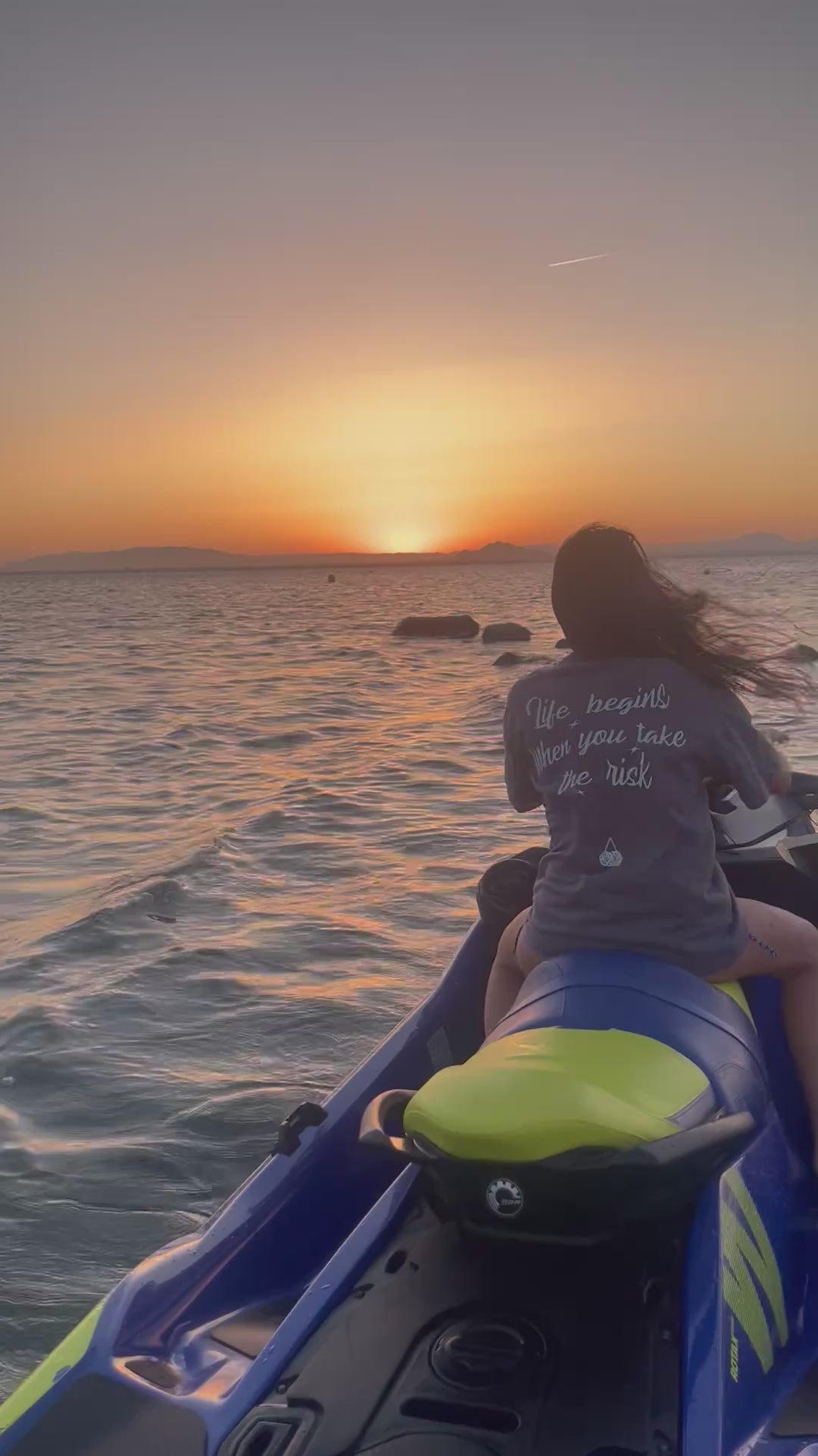 Camiseta Relevance "Life begins when you take the risk"