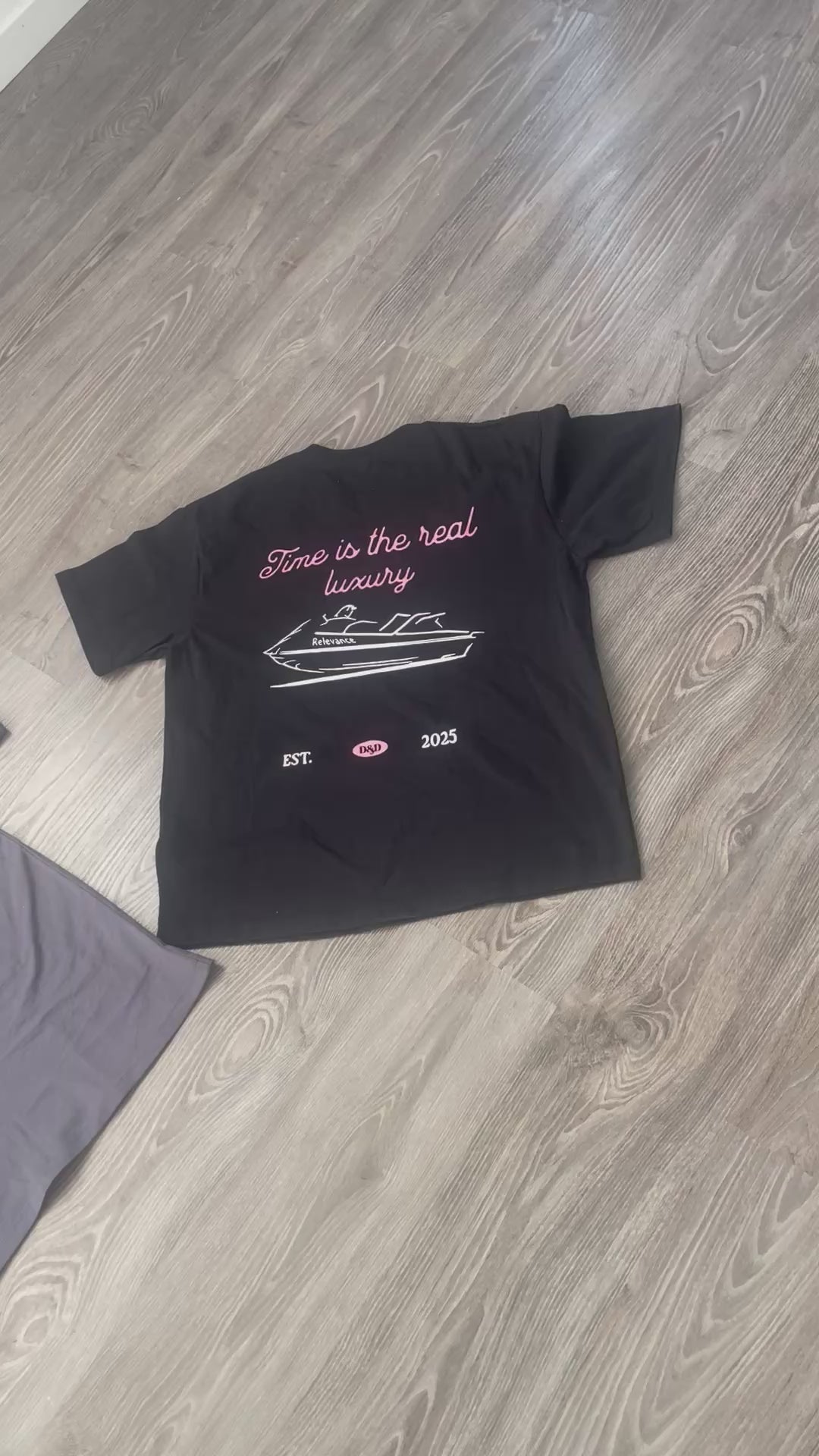Camiseta Relevance "Life begins when you take the risk"